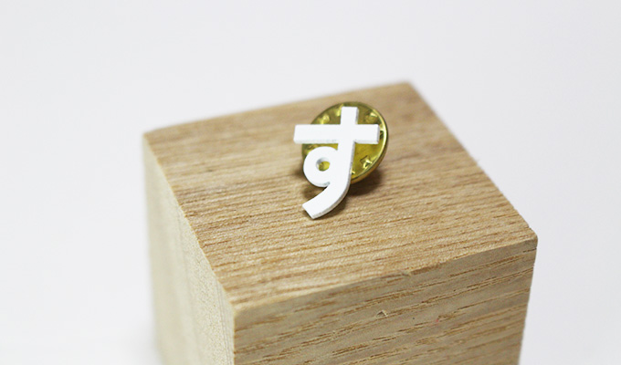 The pins in the shape of \"Hiragana\"